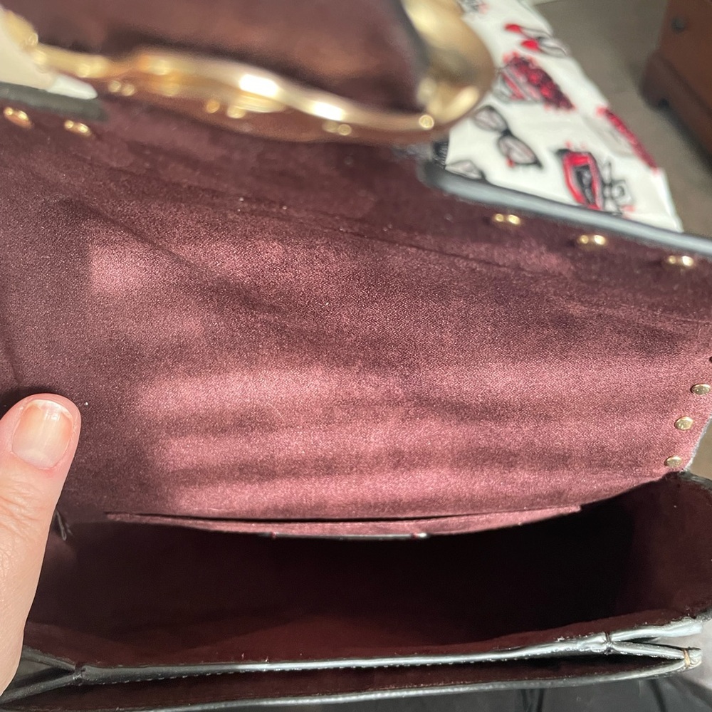 Coach Purse - Picture 5 of 6